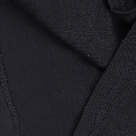 🆕 GUNS N ROSES- Unisex T-Shirt NIP- Sz L Classic Band Logo T-Shirt - Picture 3 of 7